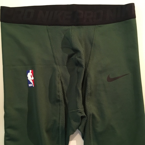 NIKE NBA PRO PADDED TIGHTS BUCKS 3/4 Men’s Sz L - Picture 1 of 6